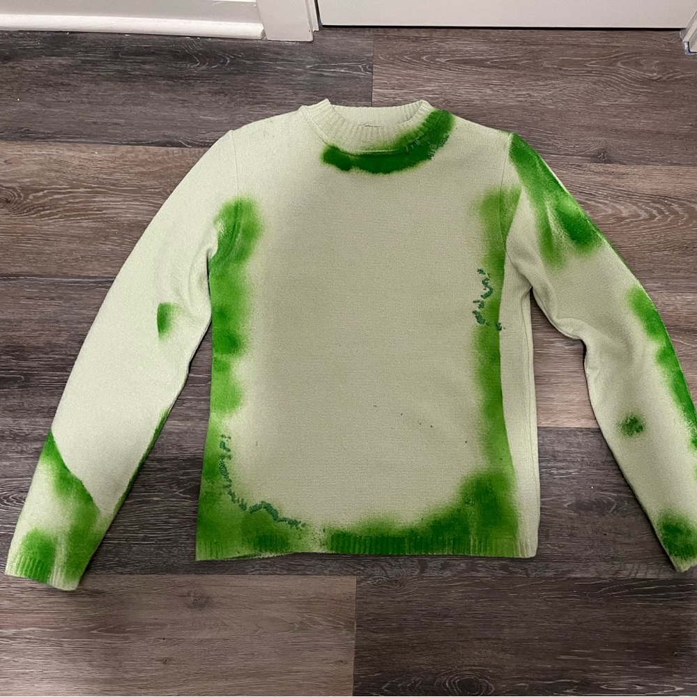 Ub-London (Art of Repair) Green Sweater